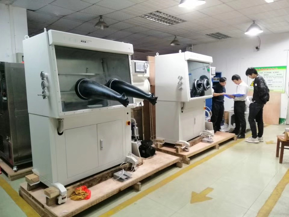 Completate linee multiple di macchine da laboratorio a batteria